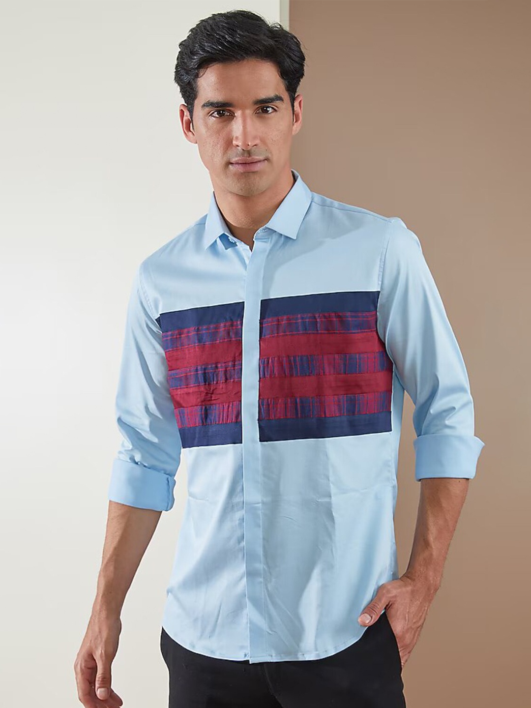 HE SPOKE Smart Tailored Fit Colourblocked Patchwork Opaque Cotton Casual Shirt, Blue
HE SPOKE Smart Tailored Fit Colourblocked Patchwork Opaque Cotton Casual Shirt, Blue