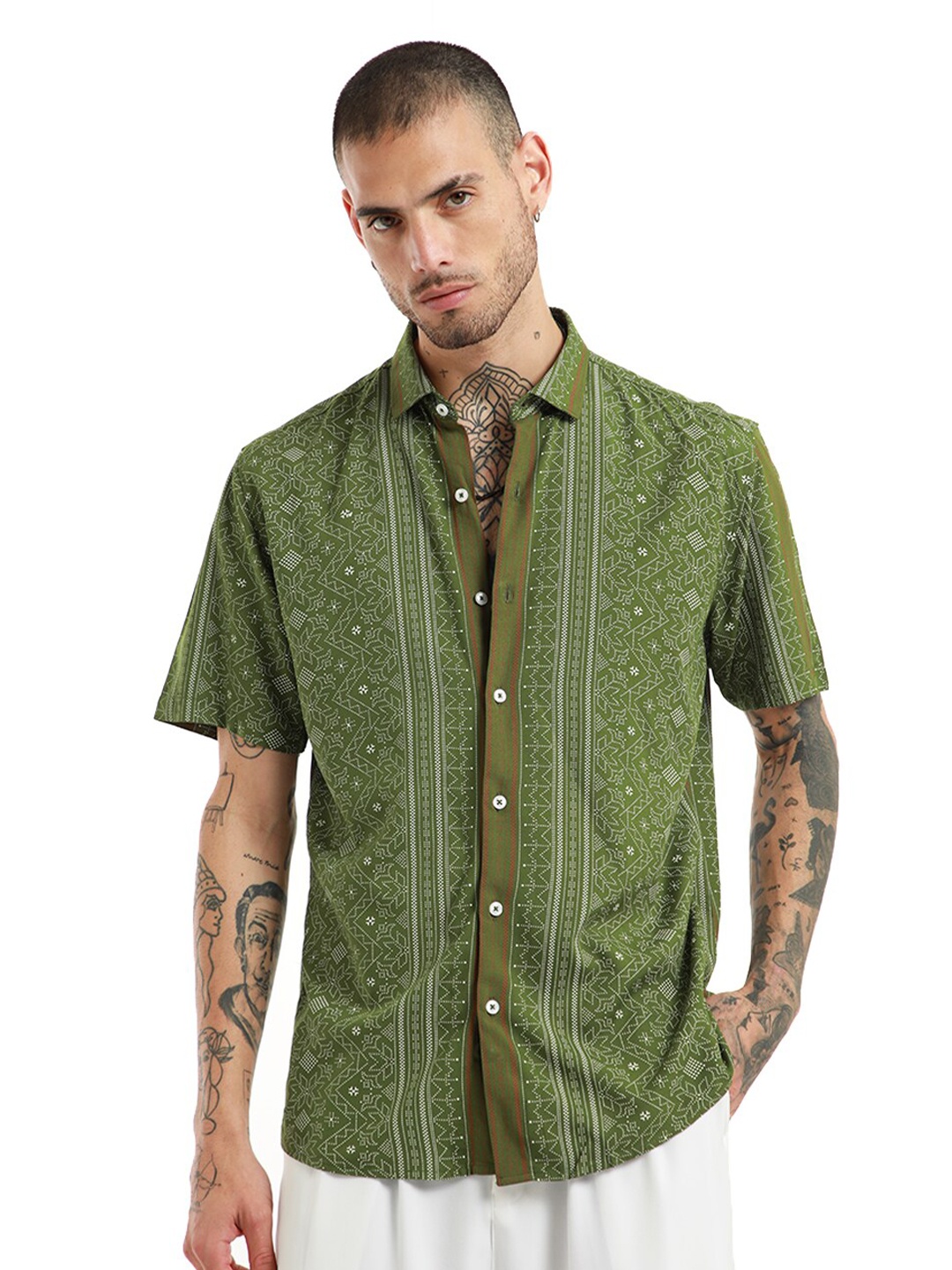 Banana Club Slim Fit Ethnic Motifs Printed Spread Collar Short Sleeves Casual Shirt, Olive
Banana Club Slim Fit Ethnic Motifs Printed Spread Collar Short Sleeves Casual Shirt, Olive