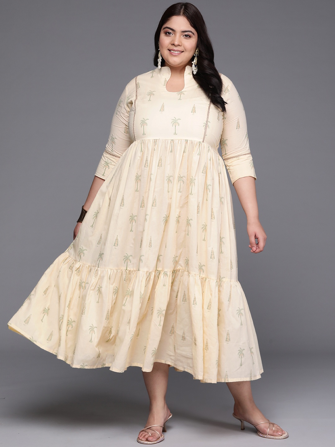 A PLUS BY AHALYAA Plus Size Tropical Printed Pure Cotton Midi Ethnic Dress, Off white
A PLUS BY AHALYAA Plus Size Tropical Printed Pure Cotton Midi Ethnic Dress, Off white