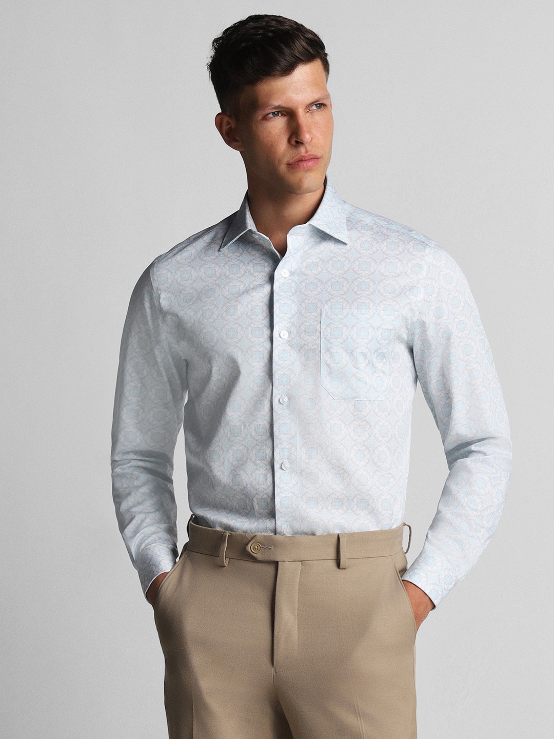Louis Philippe Classic Tailored Fit Geometric Printed Spread Collar Cotton Formal Shirt, Blue
Louis Philippe Classic Tailored Fit Geometric Printed Spread Collar Cotton Formal Shirt, Blue