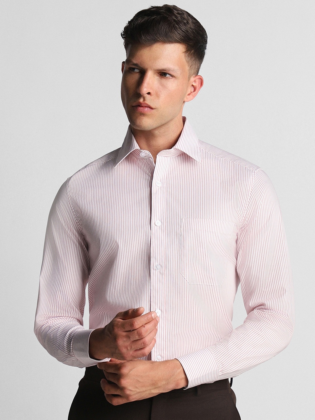 Louis Philippe Classic Tailored Fit Vertical Stripes Spread Collar Cotton Formal Shirt, Pink
Louis Philippe Classic Tailored Fit Vertical Stripes Spread Collar Cotton Formal Shirt, Pink