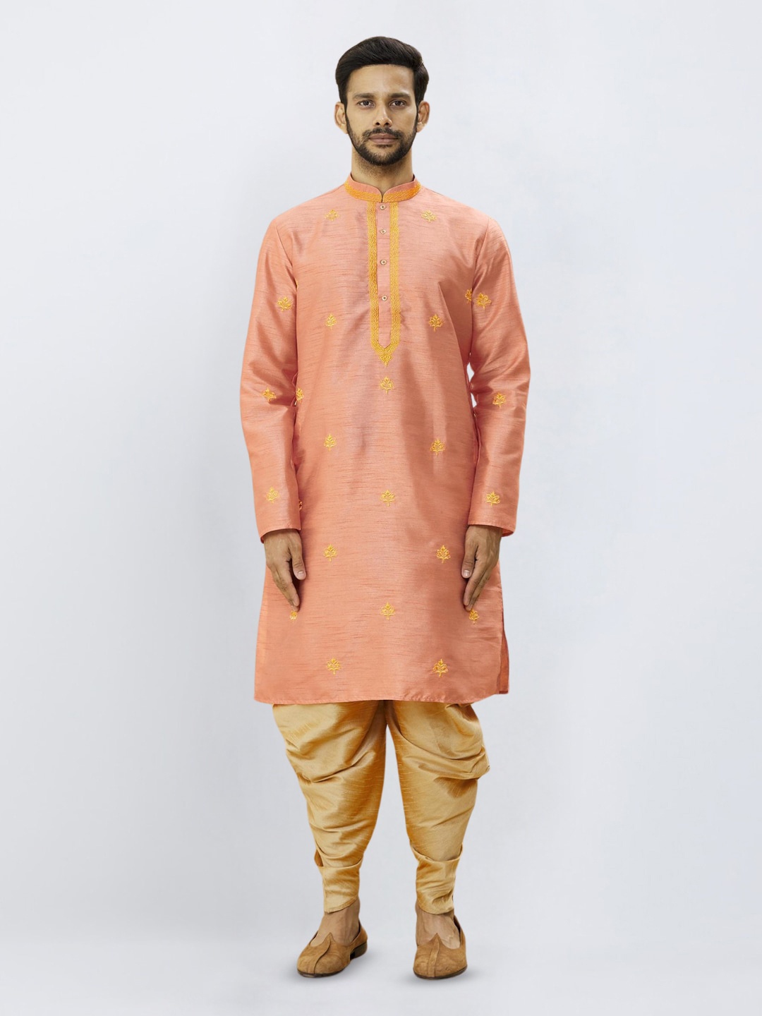 Indian Poshakh Ethnic Motifs Embroidered Thread Work Straight Kurta with Dhoti Pants, Peach
Indian Poshakh Ethnic Motifs Embroidered Thread Work Straight Kurta with Dhoti Pants, Peach
