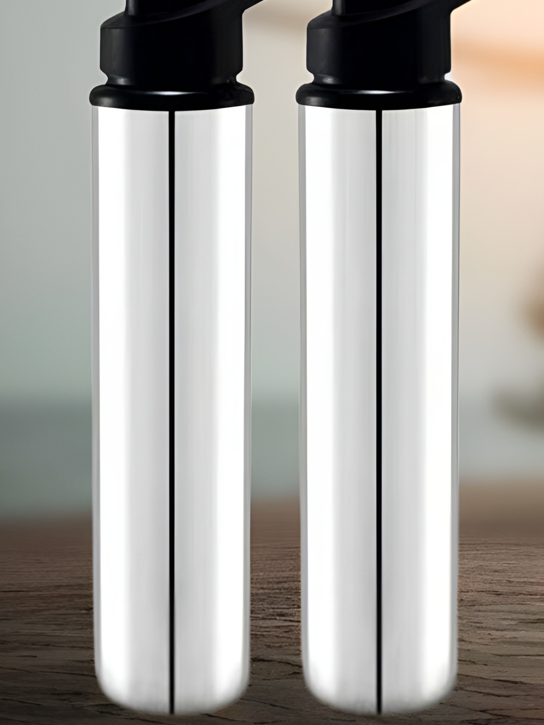 STEEPLE Silver Toned & Black 2 Pieces Stainless Steel Solid Water Bottles 900 ml Each
STEEPLE Silver Toned & Black 2 Pieces Stainless Steel Solid Water Bottles 900 ml Each