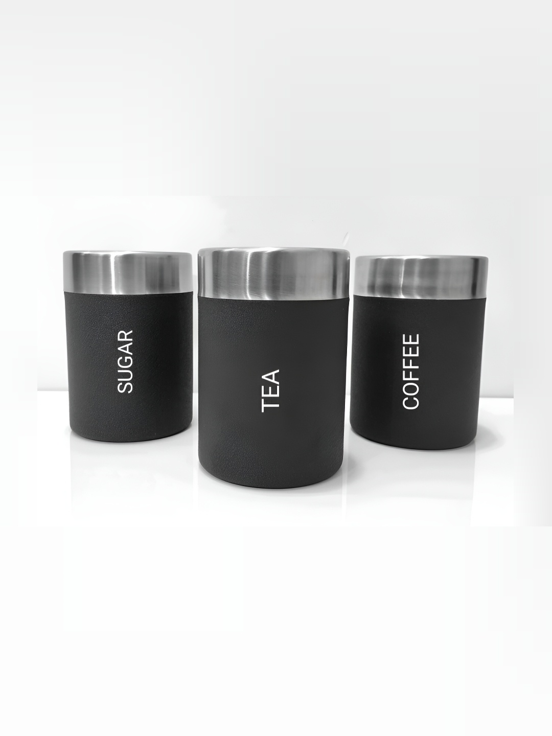 STEEPLE Silver-Toned 3 Pieces Stainless Steel Dishwasher Safe Food Container 800 ml each
STEEPLE Silver-Toned 3 Pieces Stainless Steel Dishwasher Safe Food Container 800 ml each