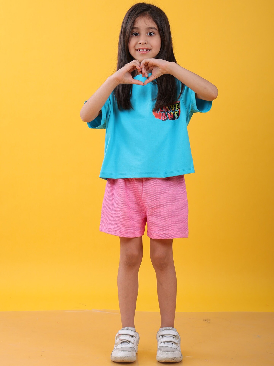 Anthrilo Girls Printed Round Neck Short Sleeves Pure Cotton T-shirt with Shorts, Blue
Anthrilo Girls Printed Round Neck Short Sleeves Pure Cotton T-shirt with Shorts, Blue