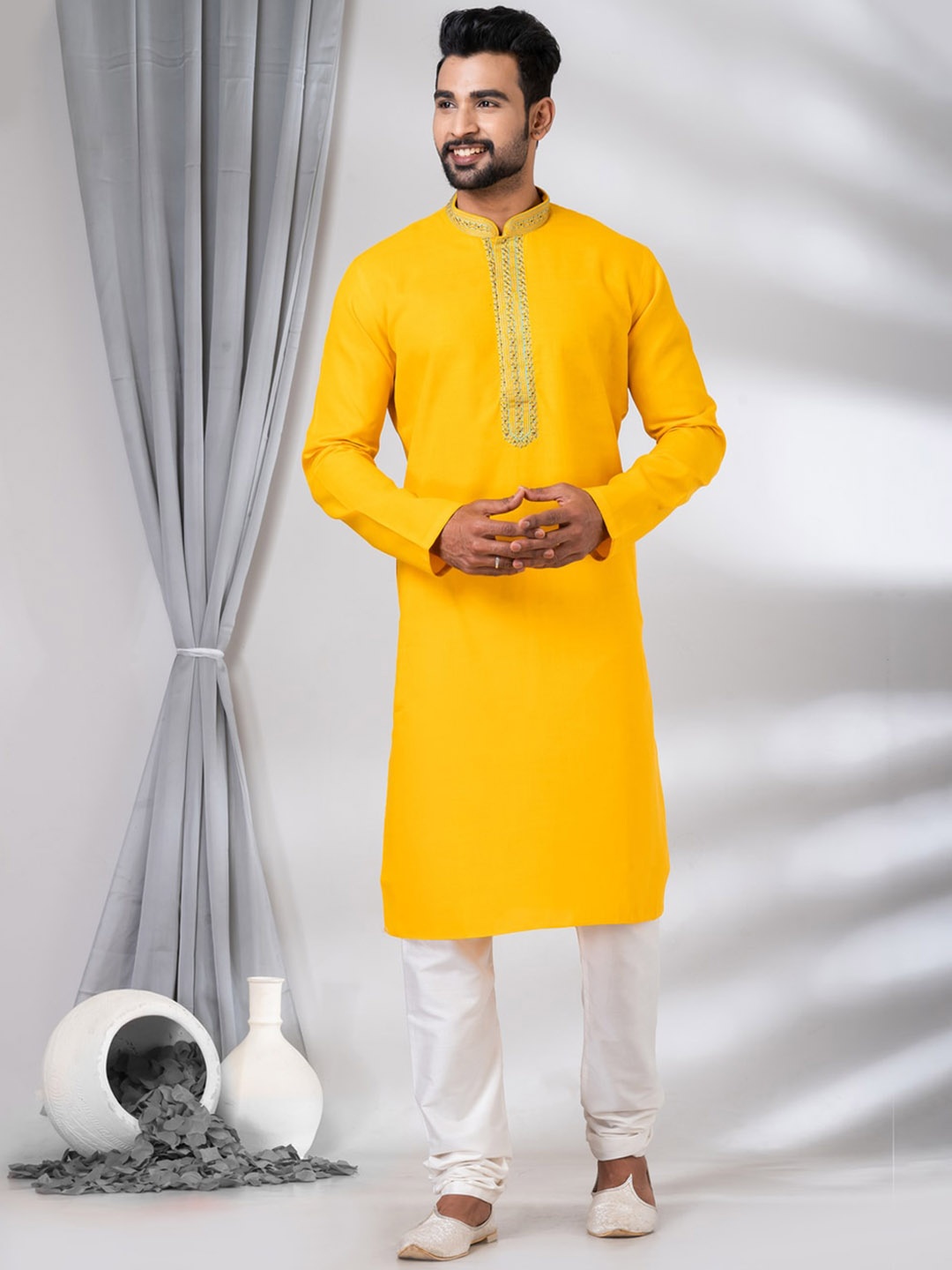 HU - Handcrafted Uniquely Geometric Yoke Design Mandarin Collar Thread Work Straight Kurta, Yellow
HU - Handcrafted Uniquely Geometric Yoke Design Mandarin Collar Thread Work Straight Kurta, Yellow