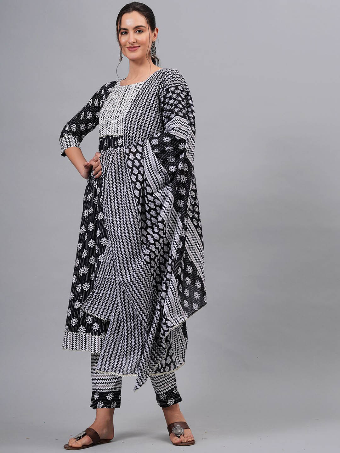 JC4U Floral Printed Mirror Work Pure Cotton A-Line Kurta with Trousers & Dupatta, Black 
JC4U Floral Printed Mirror Work Pure Cotton A-Line Kurta with Trousers & Dupatta, Black