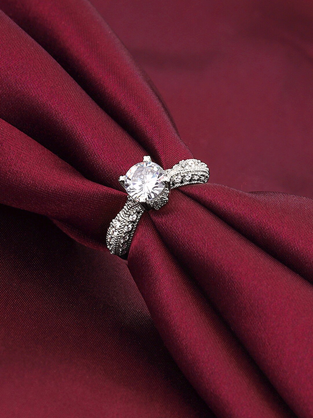 GIVA 925 Sterling Silver Rhodium-Plated Finger Ring