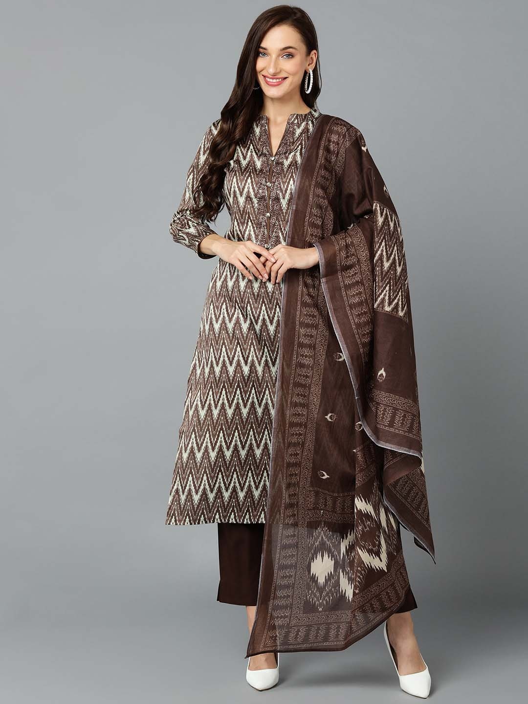 AHIKA Ethnic Motifs Printed Mandarin Collar Straight Kurta With Trousers & Dupatta, Brown
AHIKA Ethnic Motifs Printed Mandarin Collar Straight Kurta With Trousers & Dupatta, Brown