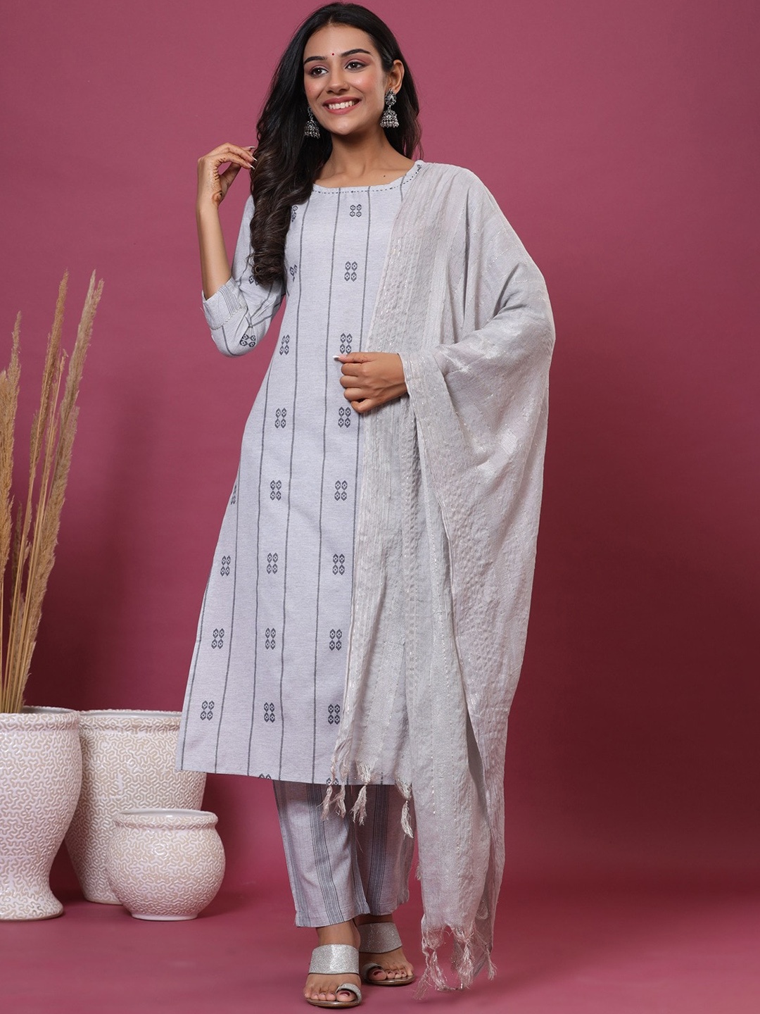 KALINI Ethnic Motifs Printed Regular Pure Cotton Straight Kurta With Trousers & Dupatta, Grey
KALINI Ethnic Motifs Printed Regular Pure Cotton Straight Kurta With Trousers & Dupatta, Grey
