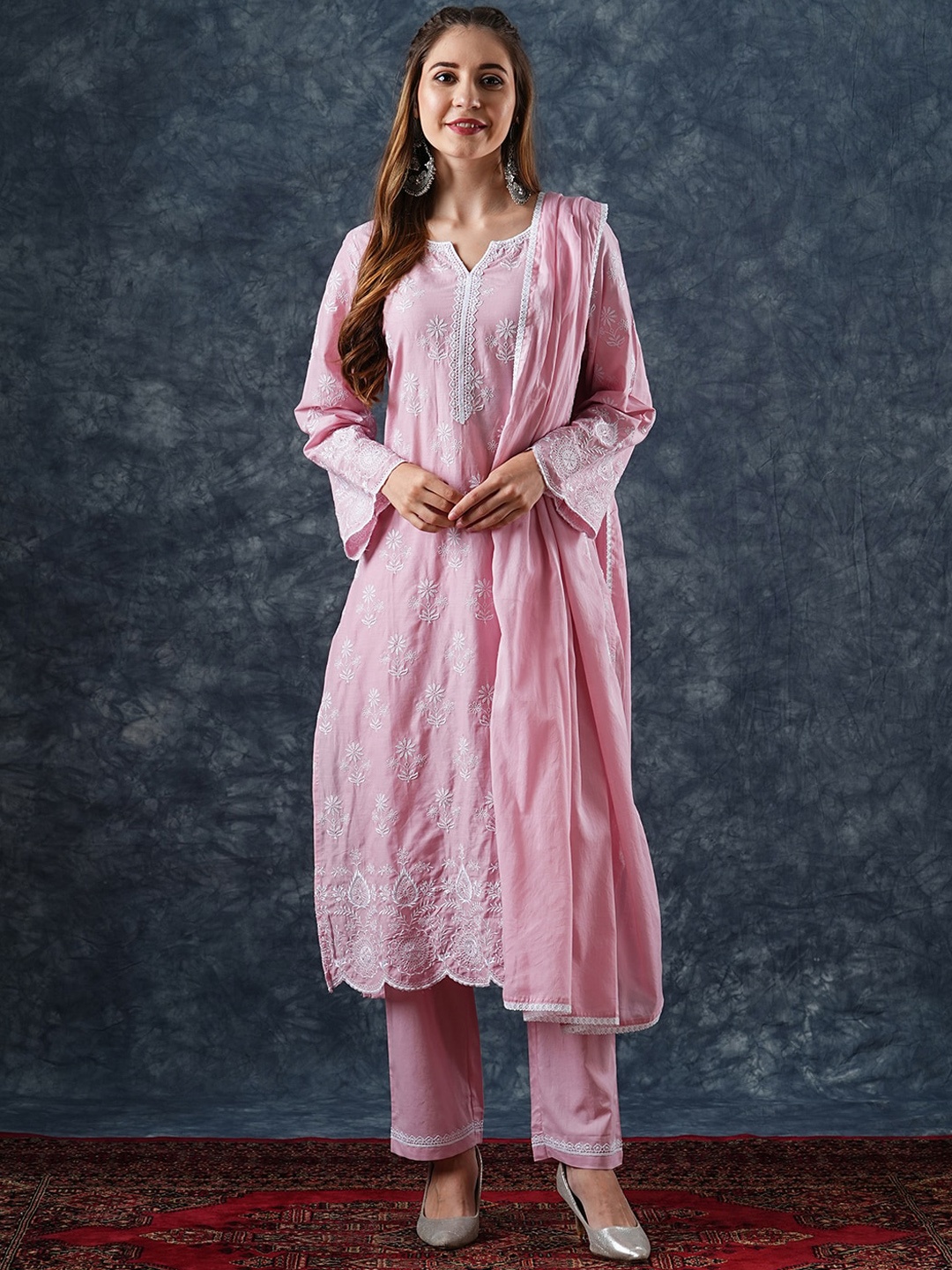 FASHOR Ethnic Motifs Embroidered Scalloped Pure Cotton Kurta with Trousers & Dupatta, Pink
FASHOR Ethnic Motifs Embroidered Scalloped Pure Cotton Kurta with Trousers & Dupatta, Pink