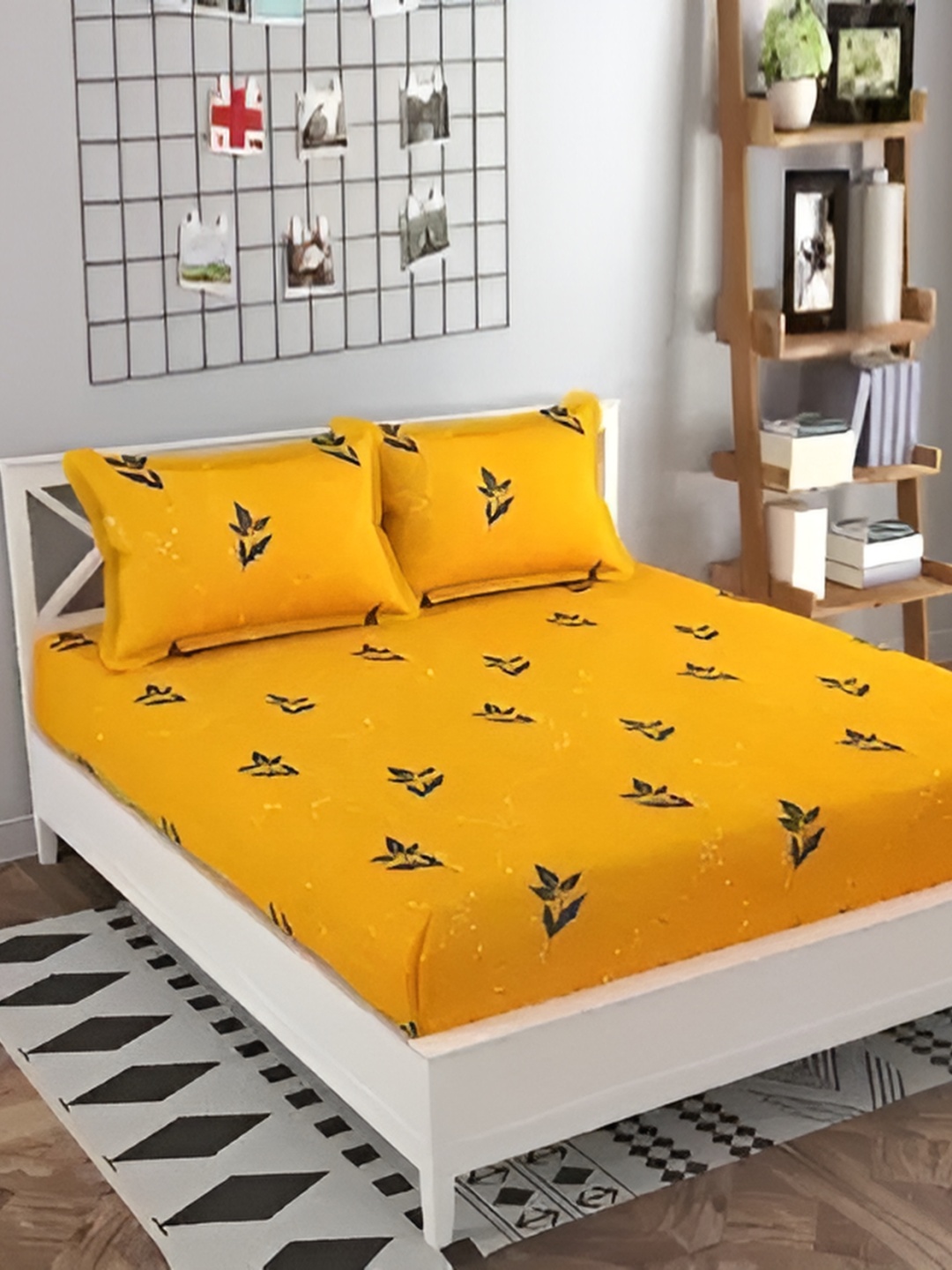 Supreme Home Collective Yellow & Green 144 TC Queen Bedsheet with 2 Pillow Covers
Supreme Home Collective Yellow & Green 144 TC Queen Bedsheet with 2 Pillow Covers
