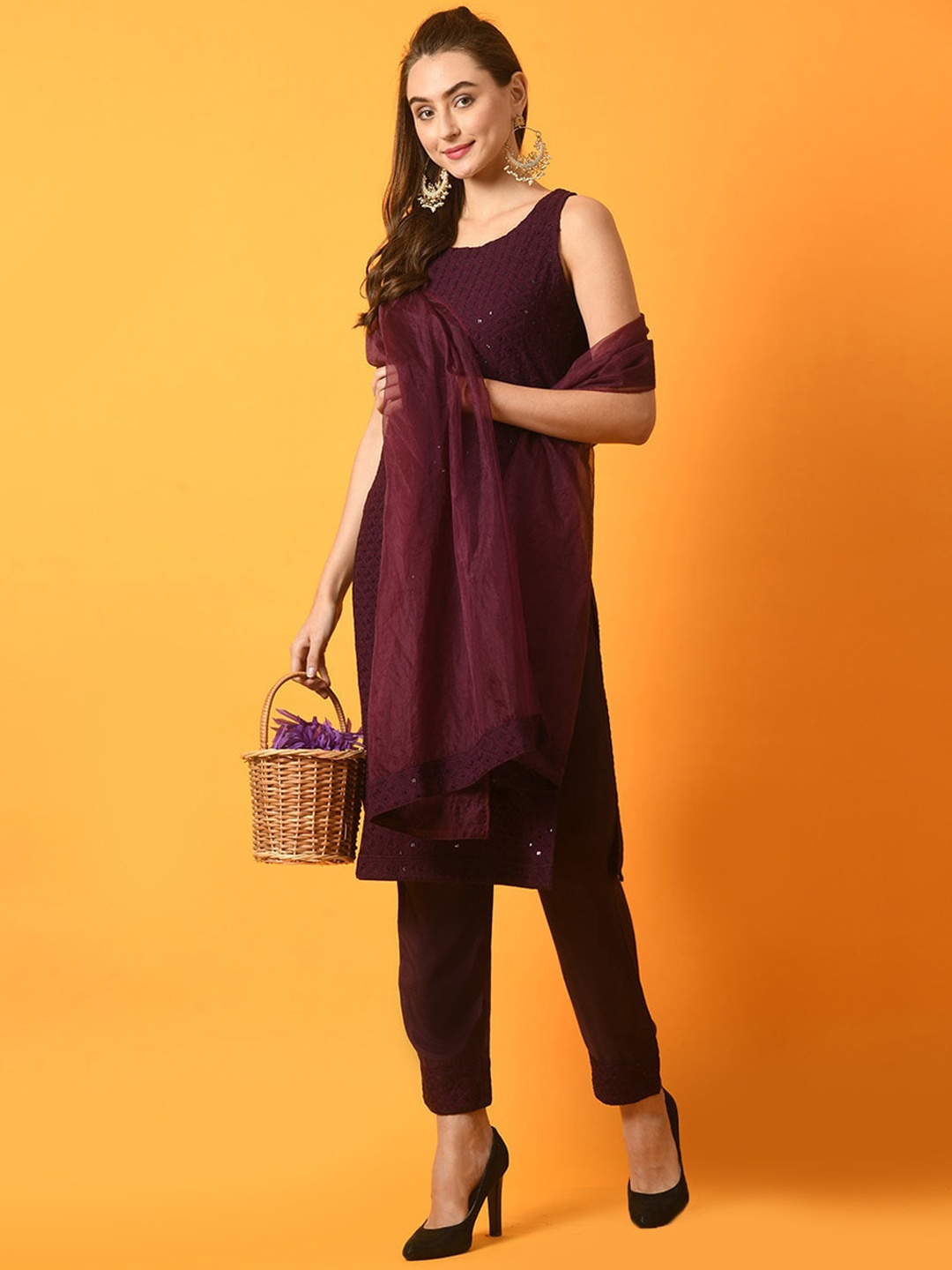 KALINI Ethnic Motifs Embroidered Sequinned Pure Cotton Kurta With Trousers & Dupatta, Magenta
KALINI Ethnic Motifs Embroidered Sequinned Pure Cotton Kurta With Trousers & Dupatta, Magenta