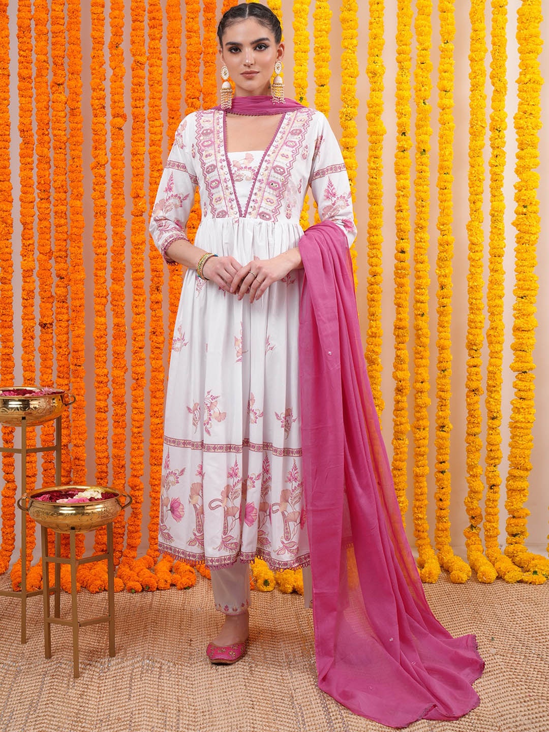 Vishudh White Floral Embroidered Empire Mirror Work Cotton Kurta with Trousers & Dupatta
Vishudh White Floral Embroidered Empire Mirror Work Cotton Kurta with Trousers & Dupatta