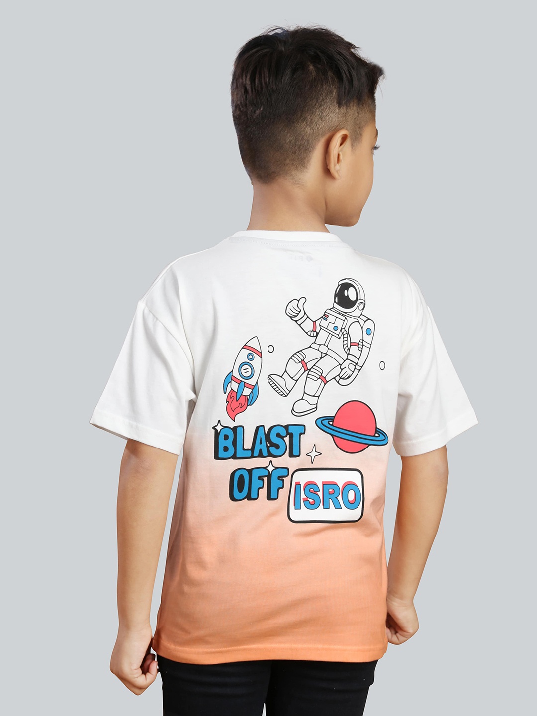 3PIN Boys Graphic Print Round Neck Drop-Shoulder Sleeves Cotton Oversized T-shirt, Orange
3PIN Boys Graphic Print Round Neck Drop-Shoulder Sleeves Cotton Oversized T-shirt, Orange