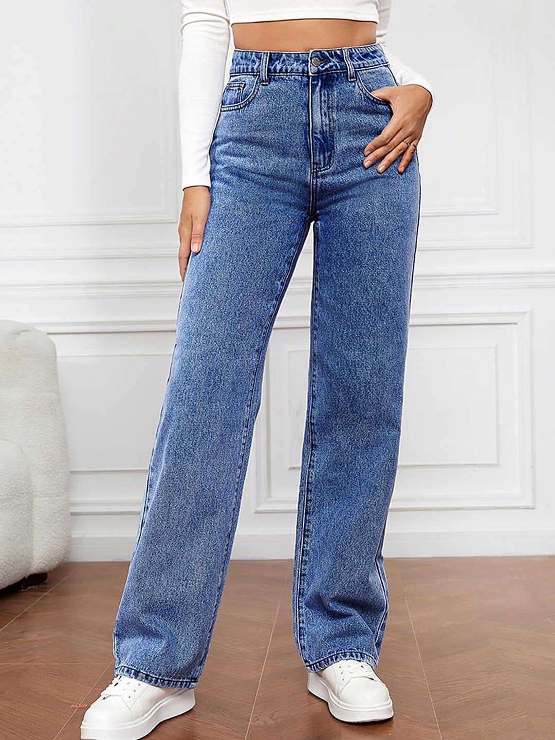 LULU & SKY Women Straight Fit High-Rise Light Fade Clean Look Stretchable Jeans, Navy blue
LULU & SKY Women Straight Fit High-Rise Light Fade Clean Look Stretchable Jeans, Navy blue