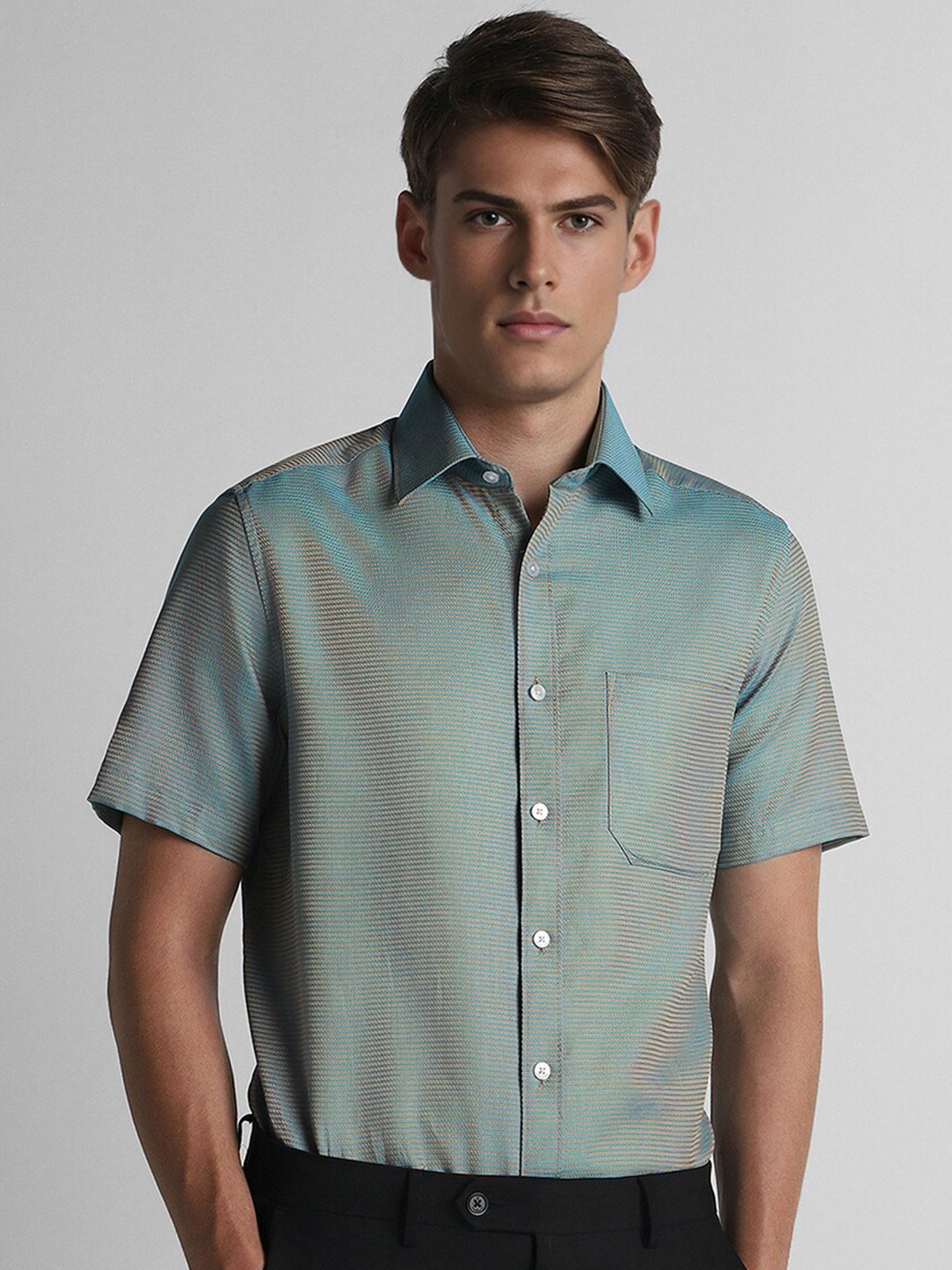 Louis Philippe Classic Textured Printed Spread Short Sleeves Collar Cotton Formal Shirt, Green
Louis Philippe Classic Textured Printed Spread Short Sleeves Collar Cotton Formal Shirt, Green