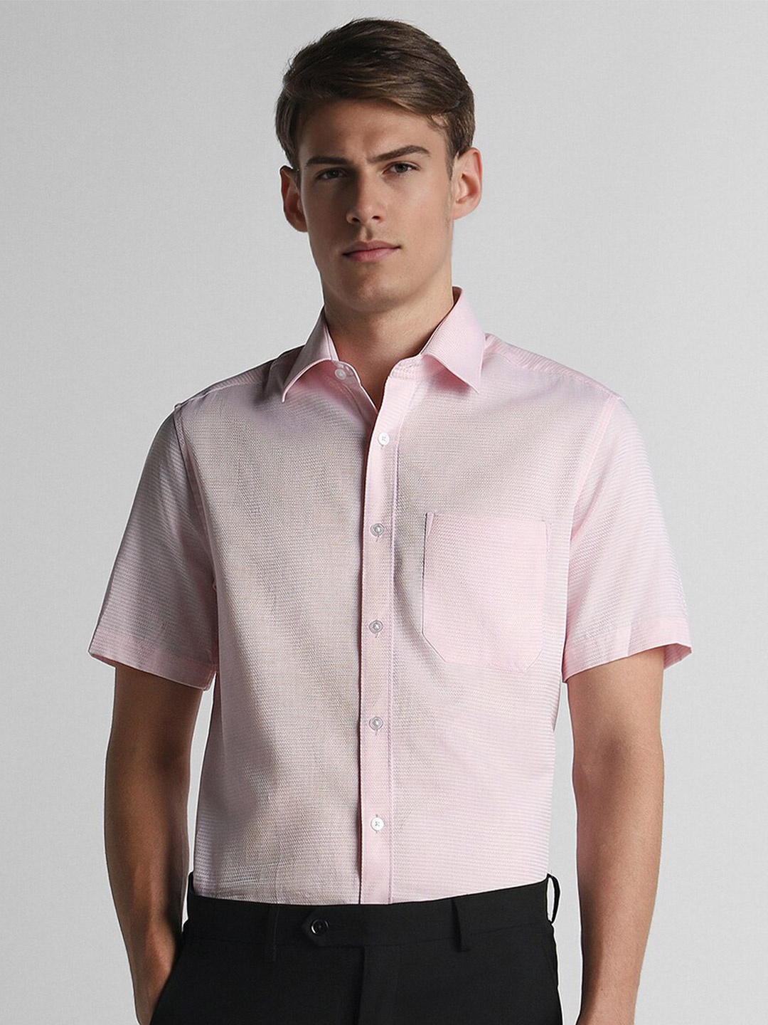 Louis Philippe Classic Textured Printed Spread Short Sleeves Collar Cotton Formal Shirt, Pink
Louis Philippe Classic Textured Printed Spread Short Sleeves Collar Cotton Formal Shirt, Pink