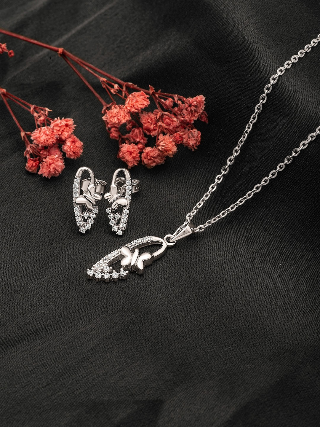 SILBERRY 925 Sterling Silver Rhodium-Plated Cubic Zirconia Studded Pendant And Earrings
SILBERRY 925 Sterling Silver Rhodium-Plated Cubic Zirconia Studded Pendant And Earrings