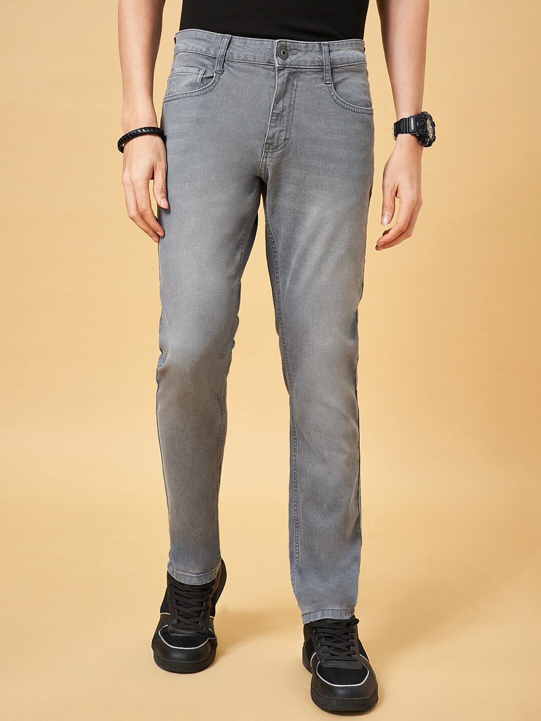 SF JEANS by Pantaloons Men Slim Fit Clean Look Light Fade Stretchable Jeans, Grey
SF JEANS by Pantaloons Men Slim Fit Clean Look Light Fade Stretchable Jeans, Grey