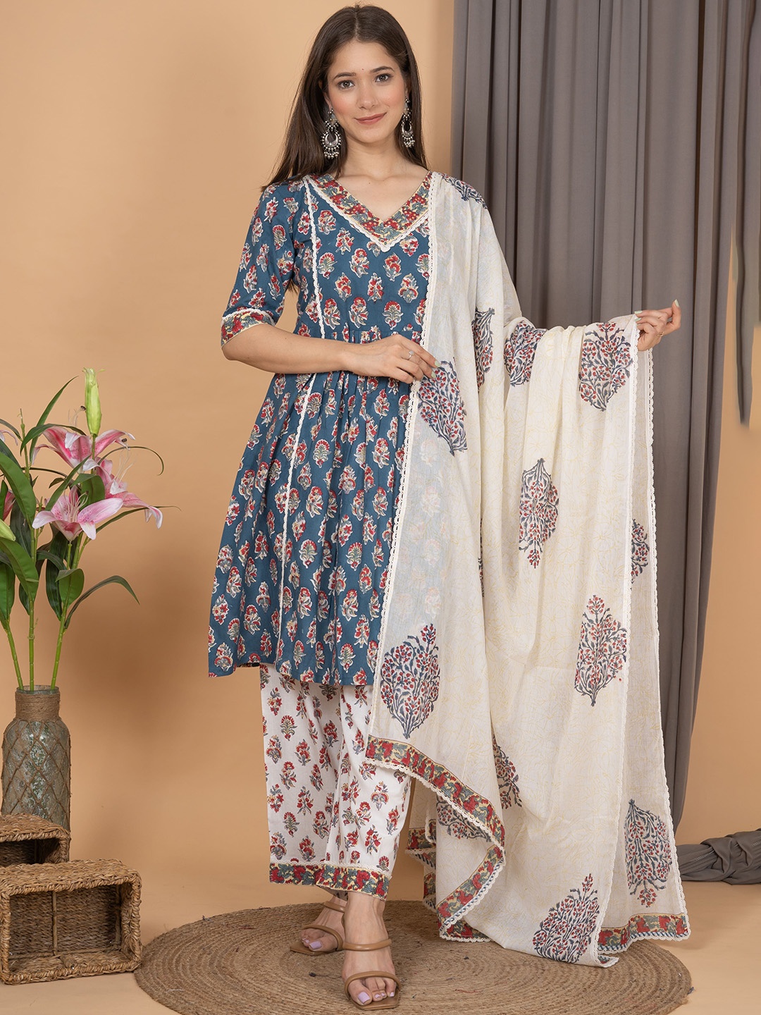 Lirose Ethnic Motifs Printed Pleated Thread Work Pure Cotton Kurta Set & With Dupatta, Teal
Lirose Ethnic Motifs Printed Pleated Thread Work Pure Cotton Kurta Set & With Dupatta, Teal