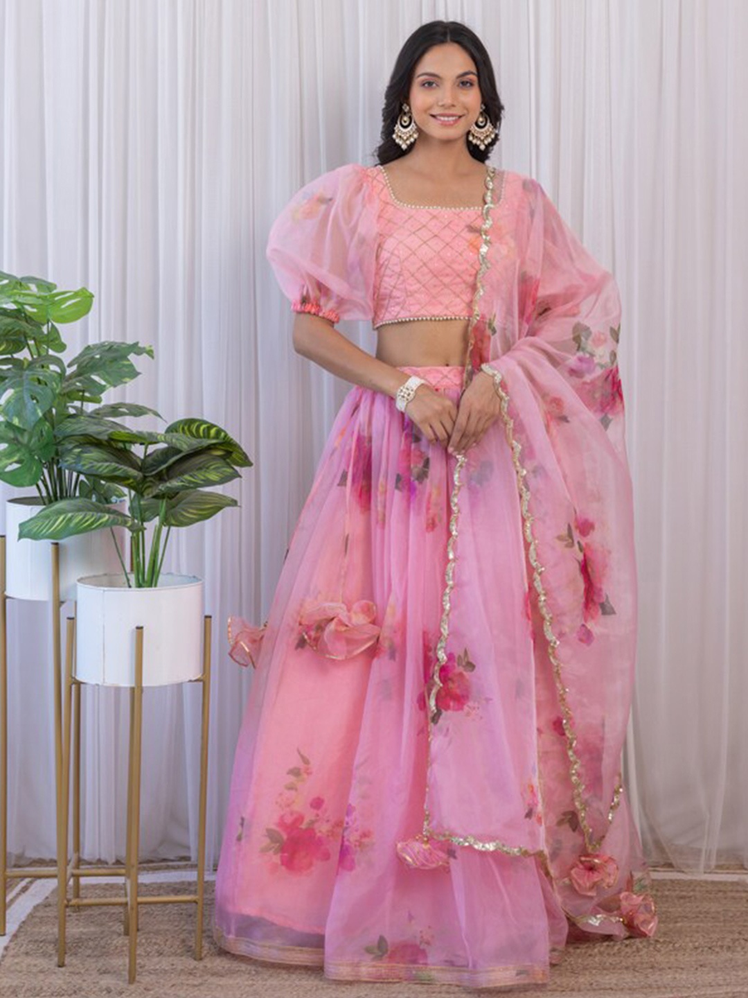 LABEL KANUPRIYA Embroidered Square Neck Ready to Wear Lehenga & Blouse With Dupatta, Pink
LABEL KANUPRIYA Embroidered Square Neck Ready to Wear Lehenga & Blouse With Dupatta, Pink