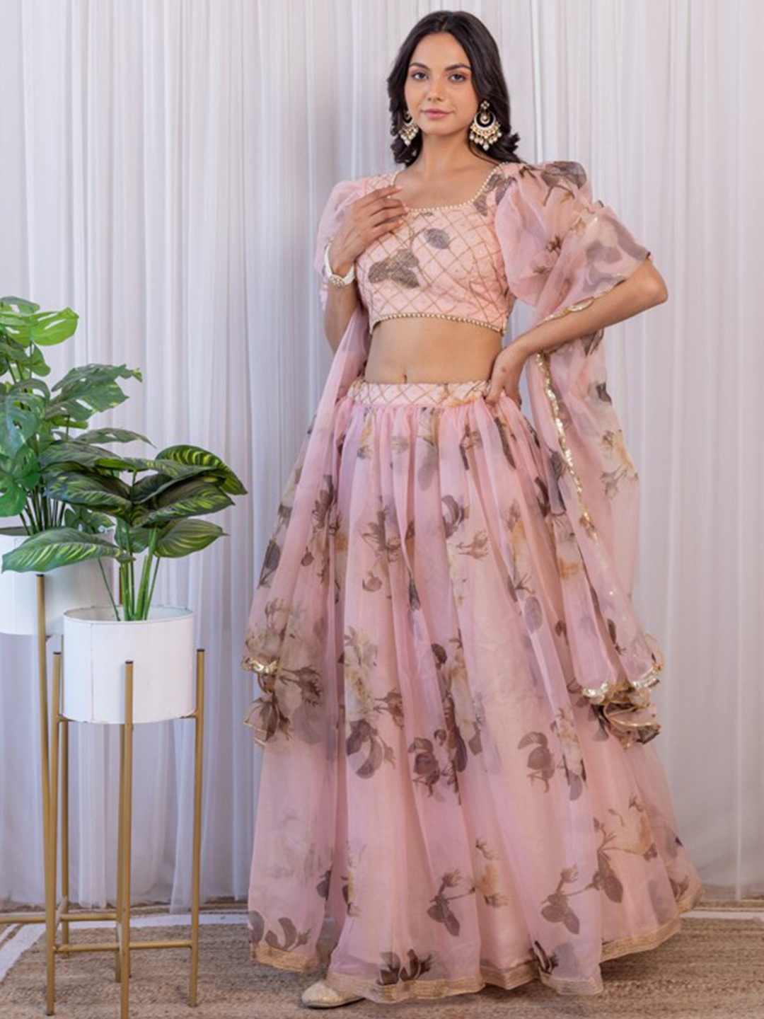 LABEL KANUPRIYA Embroidered Square Neck Ready to Wear Lehenga & Blouse With Dupatta, Peach
LABEL KANUPRIYA Embroidered Square Neck Ready to Wear Lehenga & Blouse With Dupatta, Peach