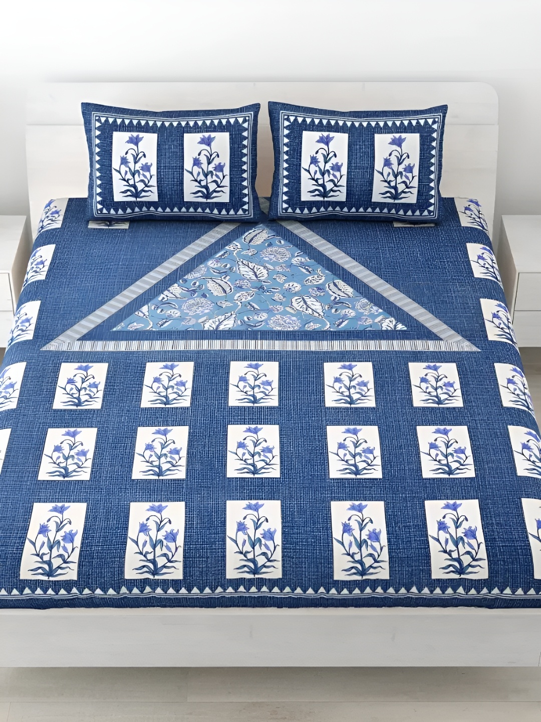 LIVING ROOTS Double Queen Size Jaipur Block Print Cotton Double Bedsheet & 2 Pillow Covers, Blue
LIVING ROOTS Double Queen Size Jaipur Block Print Cotton Double Bedsheet & 2 Pillow Covers, Blue