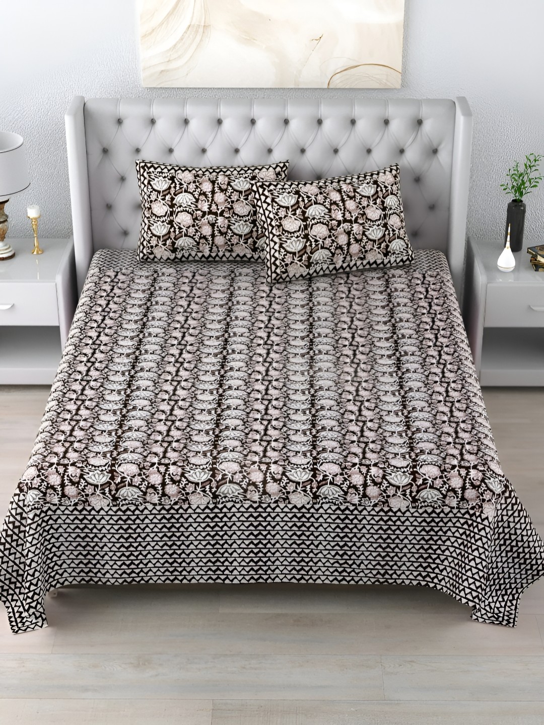 LIVING ROOTS Double King Size Jaipur Block Print Cotton Double Bedsheet & 2 Pillow Covers, Black
LIVING ROOTS Double King Size Jaipur Block Print Cotton Double Bedsheet & 2 Pillow Covers, Black