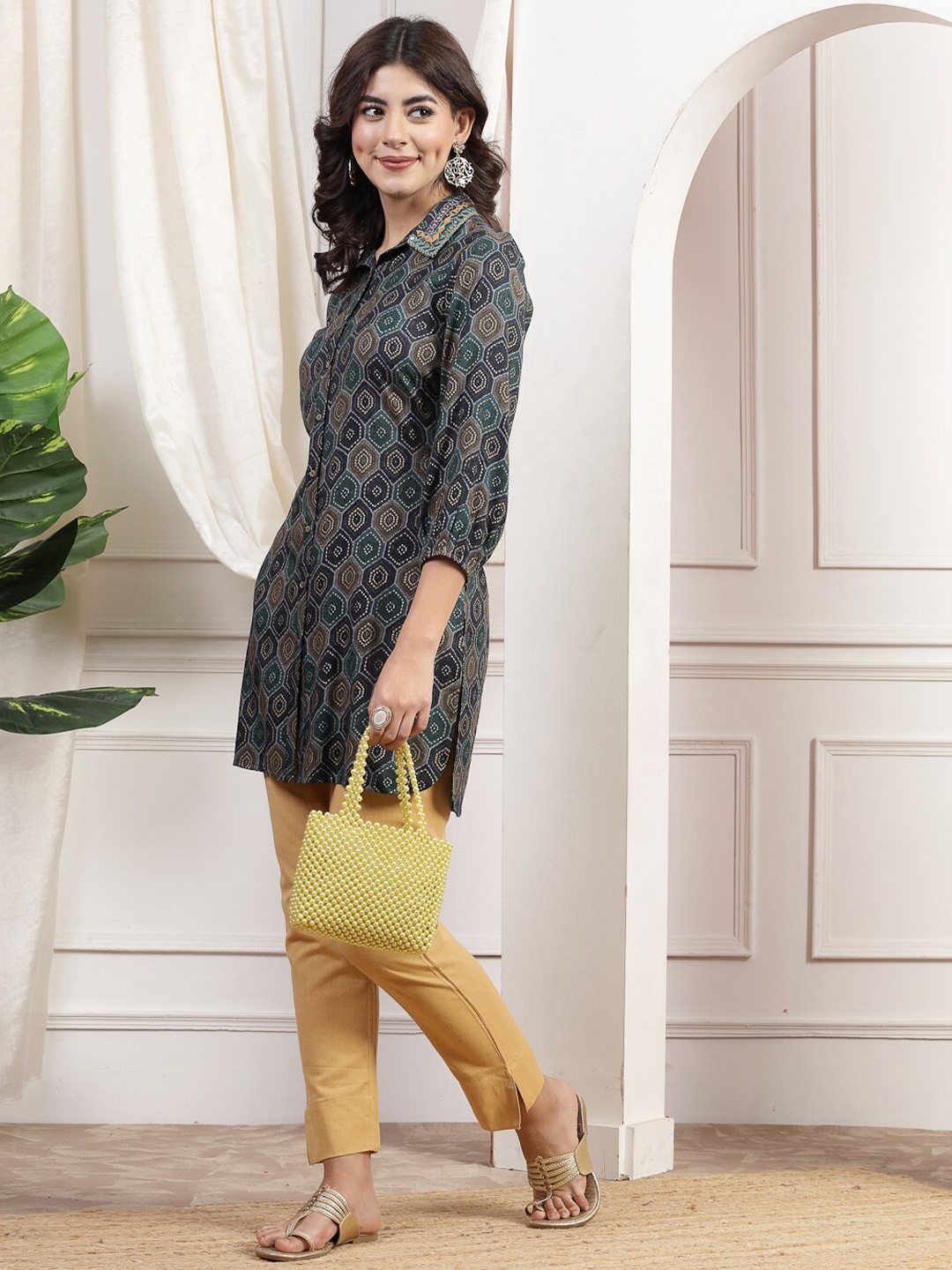 Nayam By Lakshita Ethnic Motifs Printed Shirt Collar Puff Sleeves Mirror Work Kurti, Blue
Nayam By Lakshita Ethnic Motifs Printed Shirt Collar Puff Sleeves Mirror Work Kurti, Blue