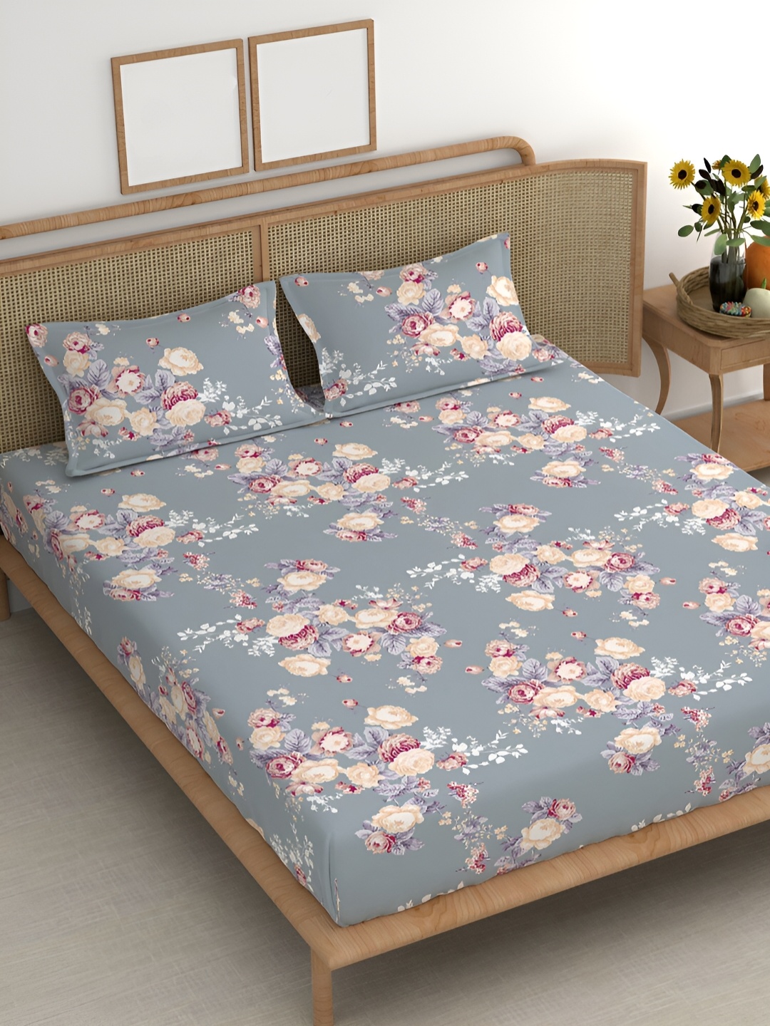 Srijee Decors Blue & Yellow Floral 210 TC Cotton King Fitted Bedsheet With 2 Pillow Covers
Srijee Decors Blue & Yellow Floral 210 TC Cotton King Fitted Bedsheet With 2 Pillow Covers