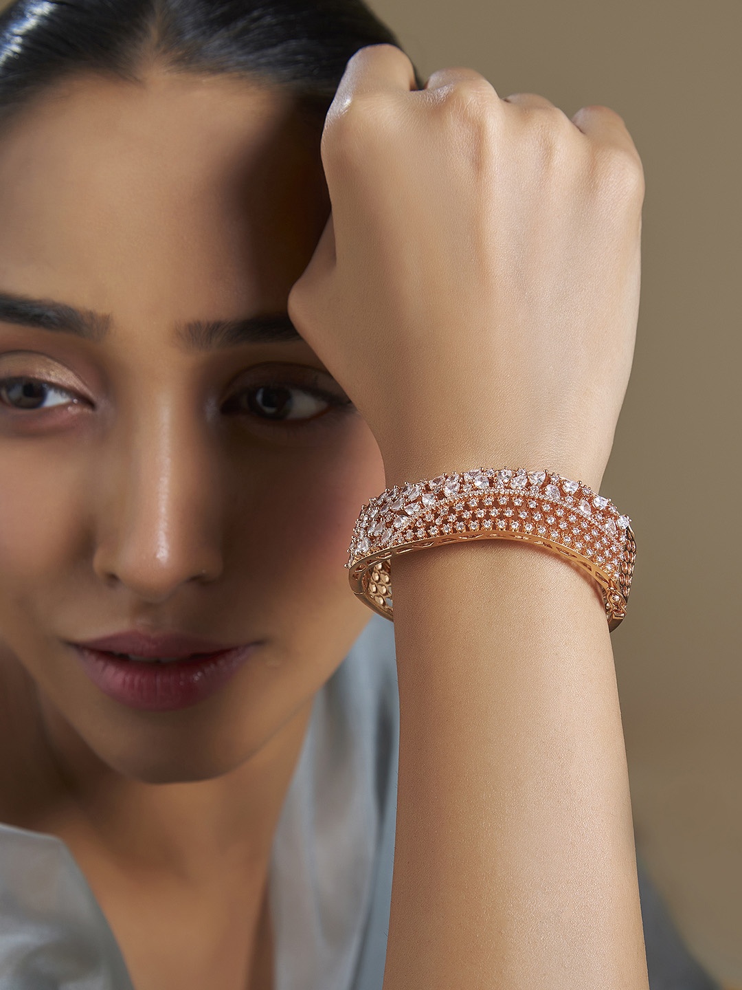 Kushal's Fashion Jewellery Rhodium-Plated Cubic Zirconia Studded Kada Bracelet, Rose gold
Kushal's Fashion Jewellery Rhodium-Plated Cubic Zirconia Studded Kada Bracelet, Rose gold