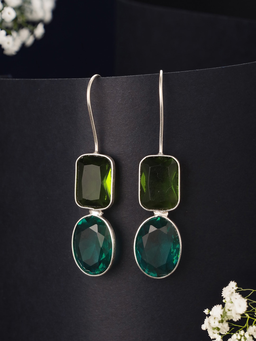 Saraf RS Jewellery Rhodium-Plated Oxidised Green Fishhook Minimal Drop Earrings, Silver
Saraf RS Jewellery Rhodium-Plated Oxidised Green Fishhook Minimal Drop Earrings, Silver