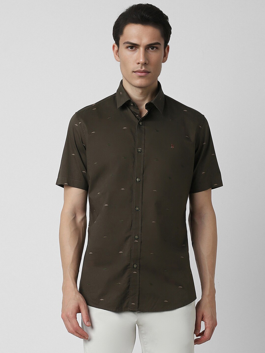 Van Heusen Sport Slim Fit Conversational Printed Half Sleeves Cotton Casual Shirt, Olive
Van Heusen Sport Slim Fit Conversational Printed Half Sleeves Cotton Casual Shirt, Olive