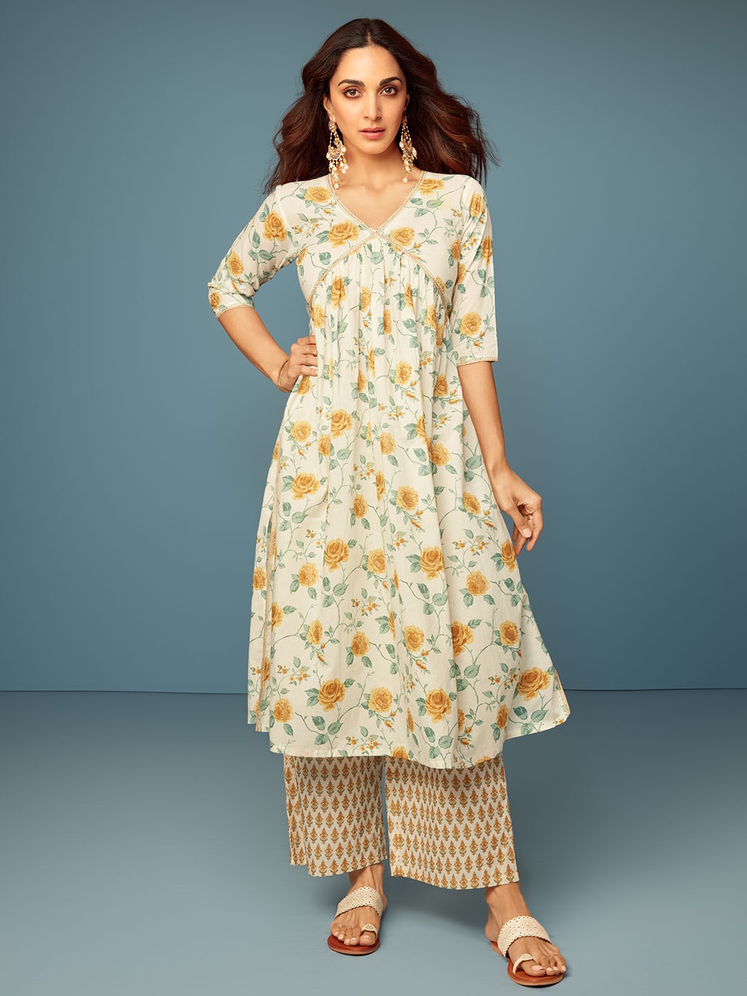 Libas Floral Printed Pleated Gotta Patti Pure Cotton A-Line Kurta With Palazzos, Off white
Libas Floral Printed Pleated Gotta Patti Pure Cotton A-Line Kurta With Palazzos, Off white