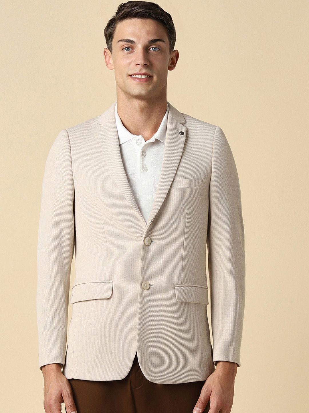 Allen Solly Slim Fit Striped Notched Lapel Collar Single-Breasted Formal Blazer, Beige
Allen Solly Slim Fit Striped Notched Lapel Collar Single-Breasted Formal Blazer, Beige