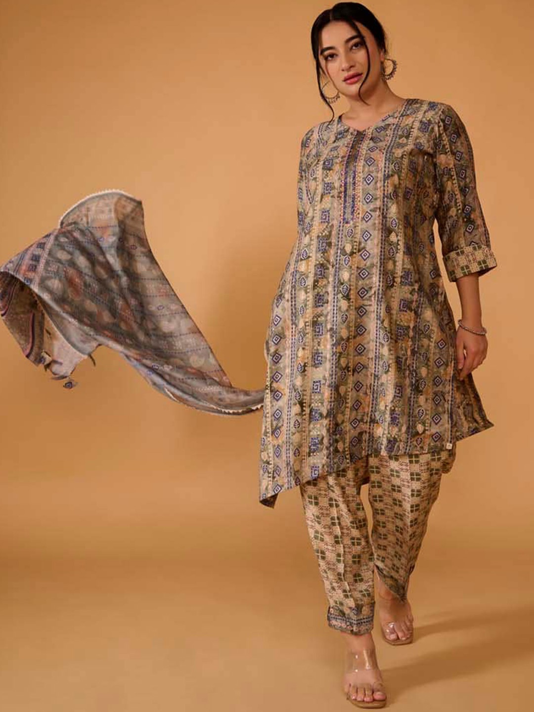 TSUCCHI TRADITIONS Ethnic Motifs Printed Straight Cotton Kurta with Trousers & Dupatta, Camel brown
TSUCCHI TRADITIONS Ethnic Motifs Printed Straight Cotton Kurta with Trousers & Dupatta, Camel brown