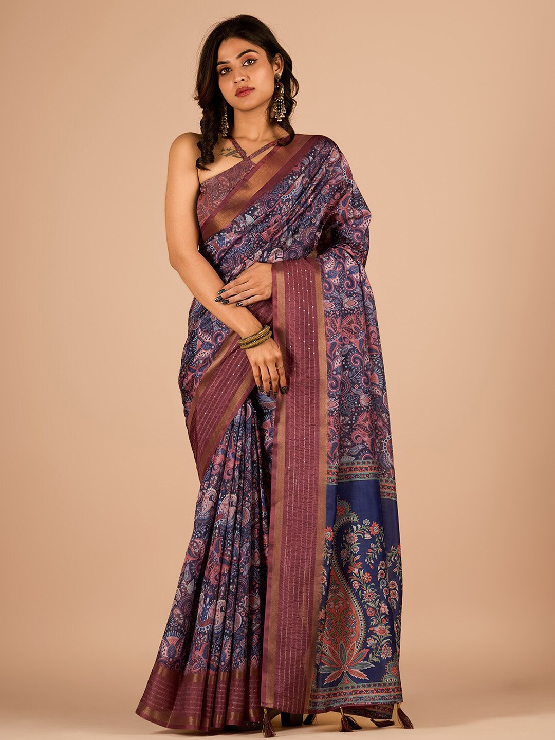 Sanwariya Silk Ethnic Motifs Printed Beads and Stones Maheshwari Saree, Navy blue
Sanwariya Silk Ethnic Motifs Printed Beads and Stones Maheshwari Saree, Navy blue