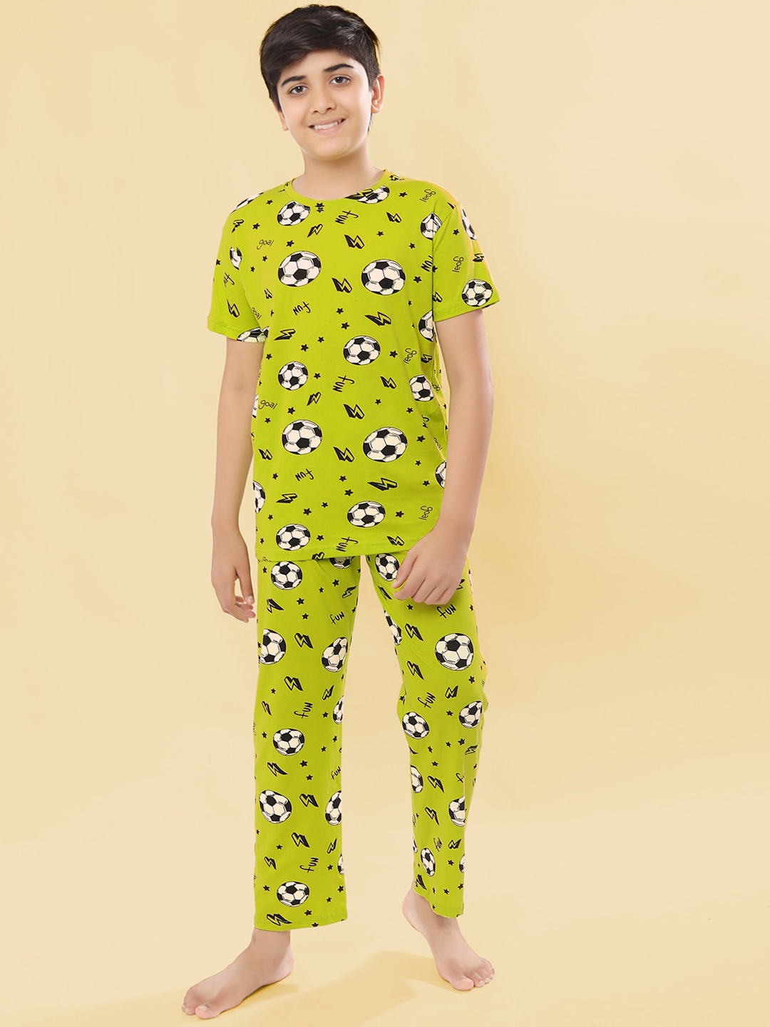Ninos Dreams Boys Conversational Printed Pure Cotton T-shirt With Pyjamas, Lime green
Ninos Dreams Boys Conversational Printed Pure Cotton T-shirt With Pyjamas, Lime green
