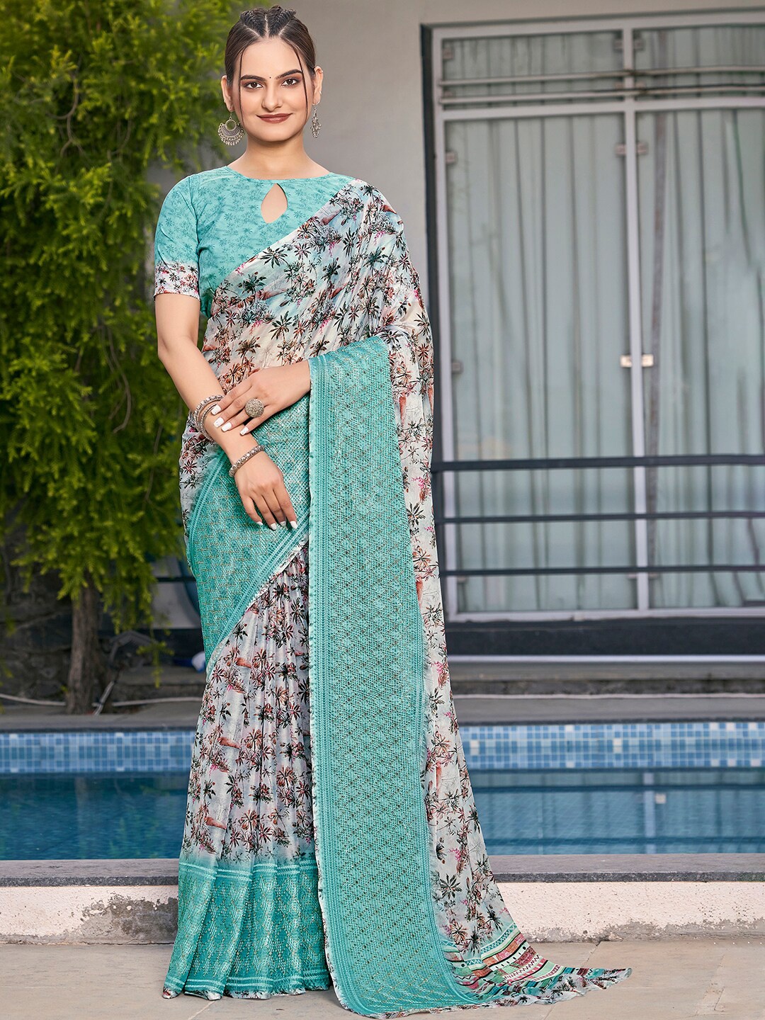 Vishudh Floral Printed Saree, Blue