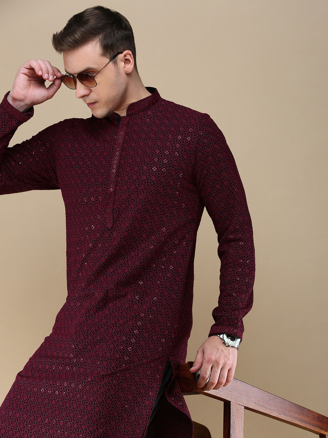 Anouk Geometric Mandarin Collar Long Sleeves Cotton Thread Work Kurta, Maroon
Anouk Geometric Mandarin Collar Long Sleeves Cotton Thread Work Kurta, Maroon