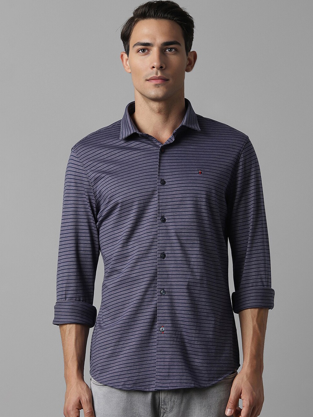 Louis Philippe Sport Men Slim Fit Horizontal Stripes Long Sleeves Cotton Casual Shirt, Navy blue
Louis Philippe Sport Men Slim Fit Horizontal Stripes Long Sleeves Cotton Casual Shirt, Navy blue