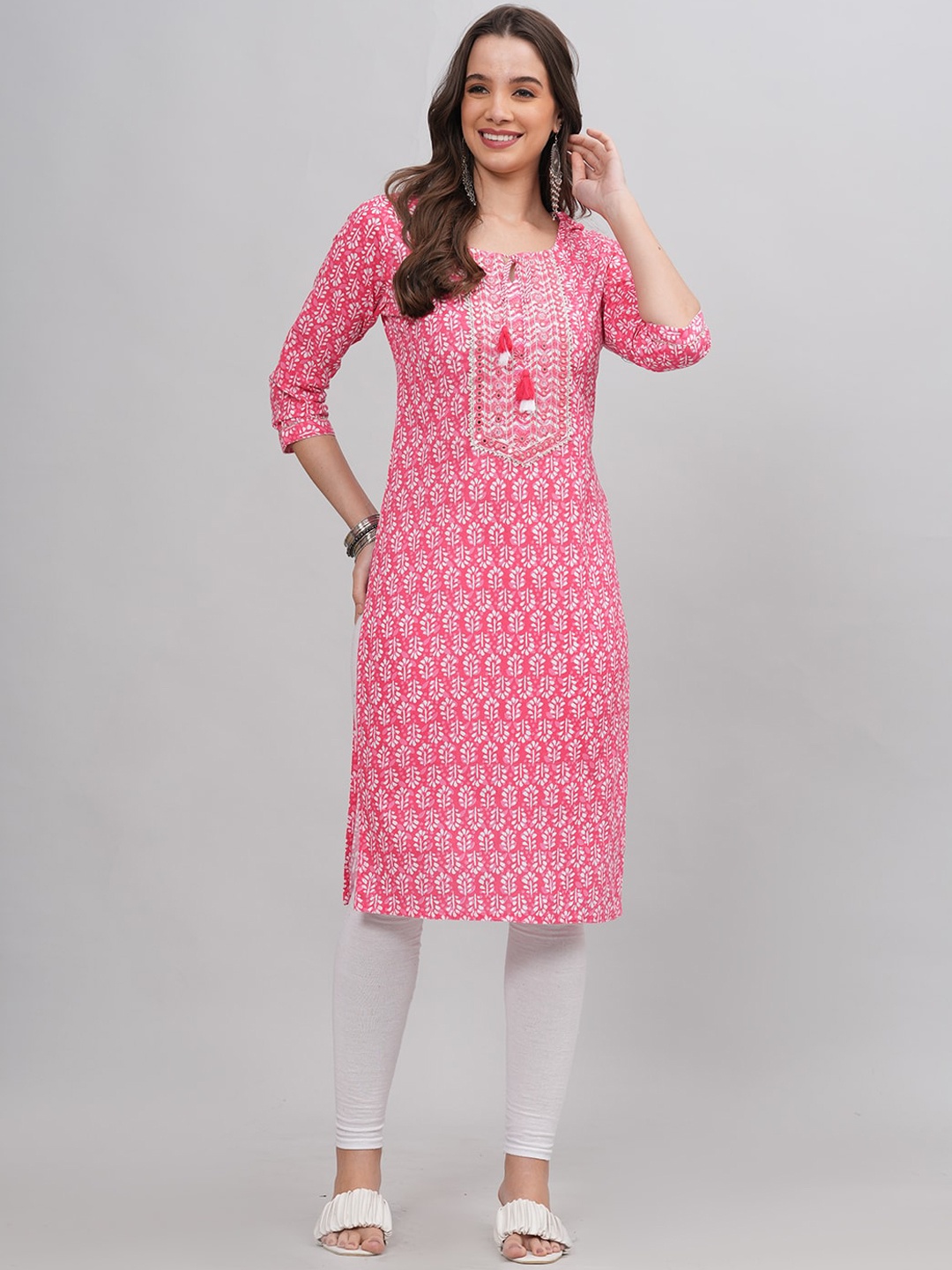 HIGHLIGHT FASHION EXPORT Ethnic Motifs Round Neck Three-Quarter Sleeves Cotton Kurta, Pink
HIGHLIGHT FASHION EXPORT Ethnic Motifs Round Neck Three-Quarter Sleeves Cotton Kurta, Pink
