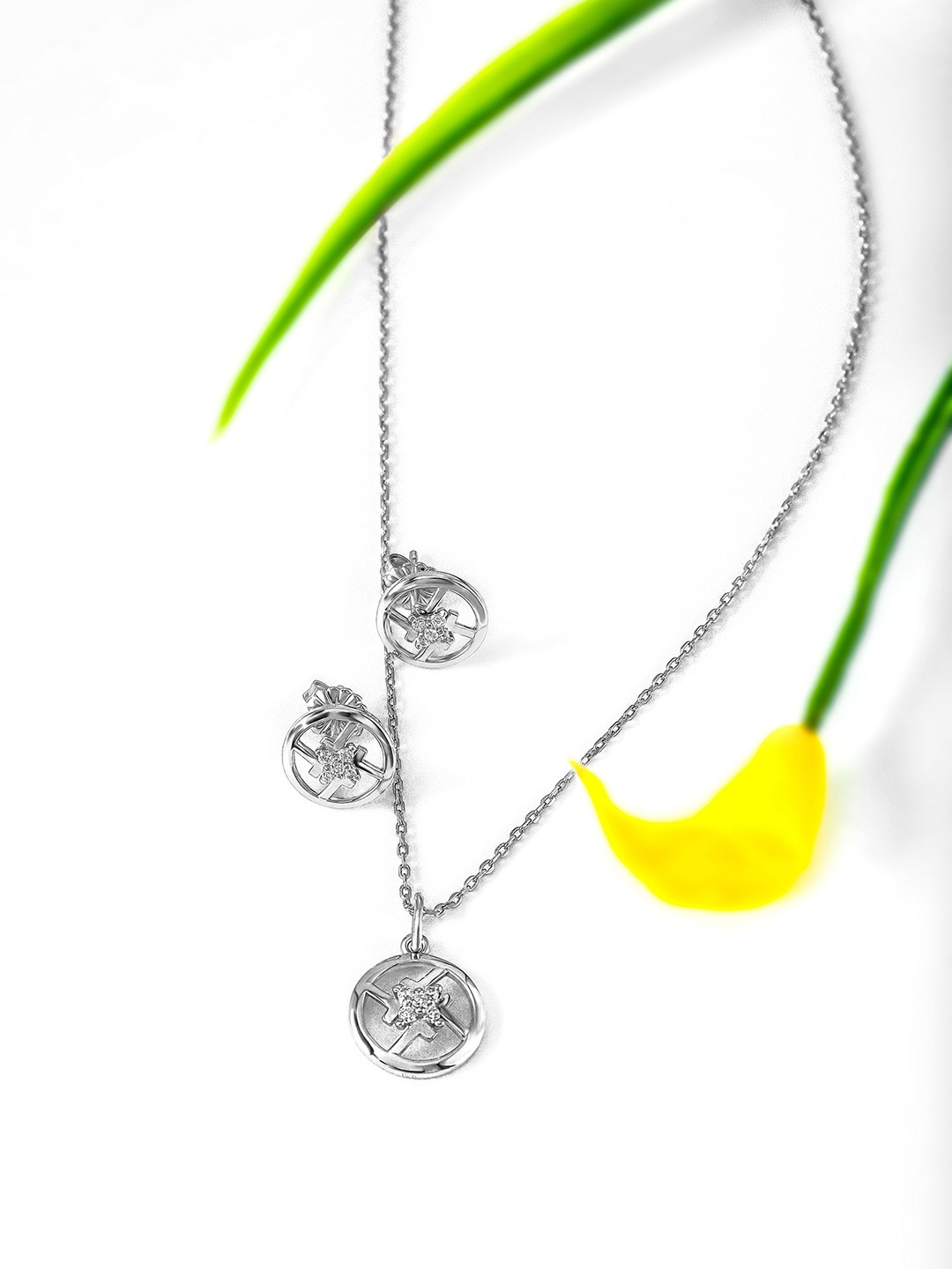 SILBERRY 925 Sterling Silver Rhodium Plated Cubic Zirconia Studded Pendant and Earrings
SILBERRY 925 Sterling Silver Rhodium Plated Cubic Zirconia Studded Pendant and Earrings