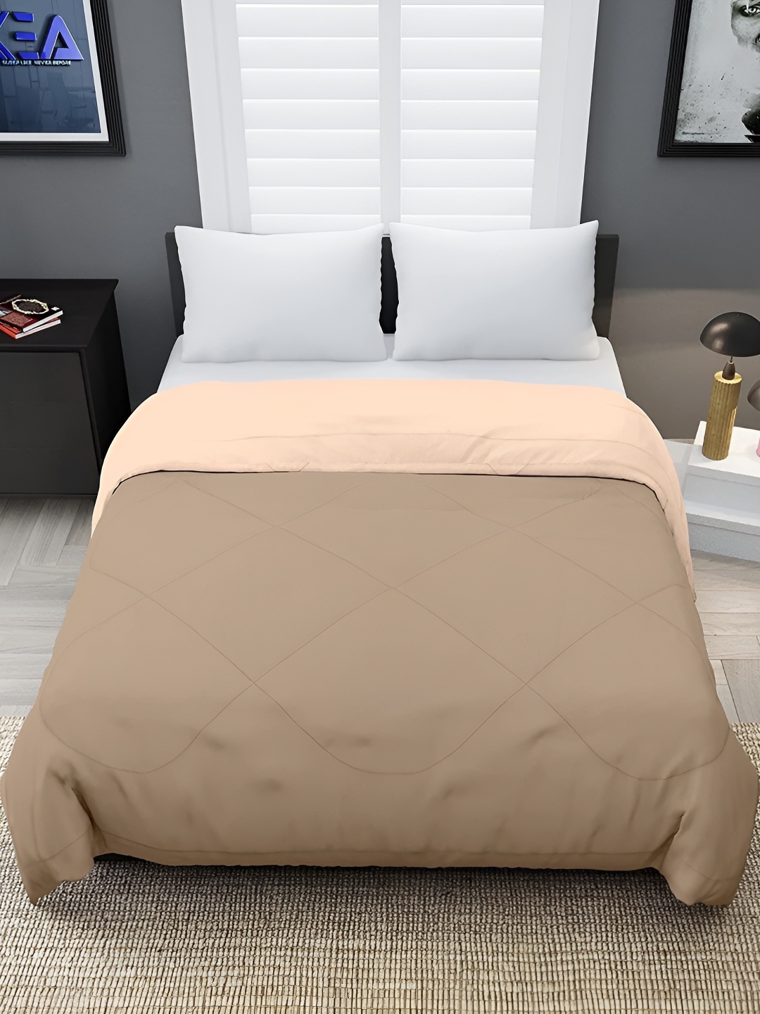 RF RELAXFEEL Brown & Peach-Coloured Heavy Winter 233 GSM Double Bed Comforter
RF RELAXFEEL Brown & Peach-Coloured Heavy Winter 233 GSM Double Bed Comforter