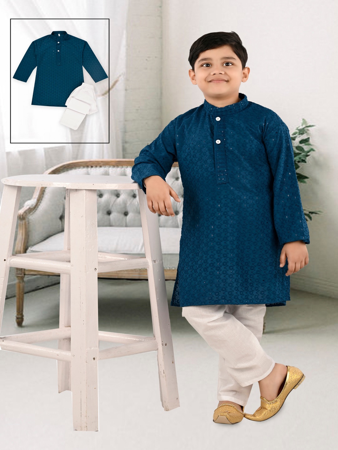 BAESD Boys Ethnic Motifs Embroidered Sequinned Mandarin Collar Kurta With Trousers, Blue
BAESD Boys Ethnic Motifs Embroidered Sequinned Mandarin Collar Kurta With Trousers, Blue