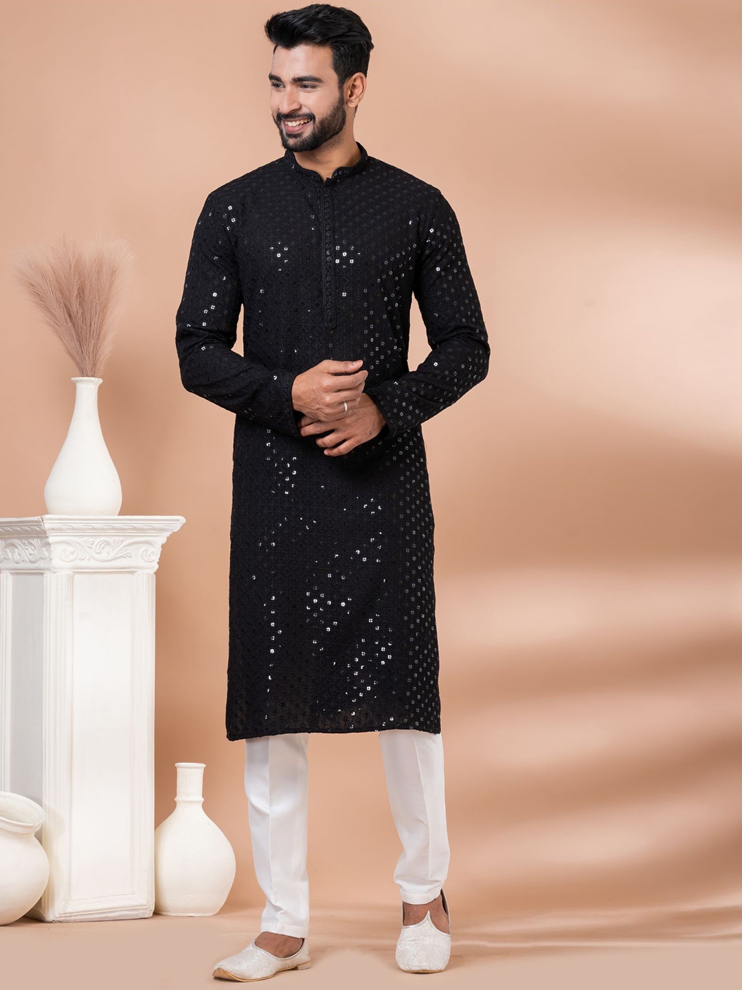 ROOTED LIBAAS Floral Embroidered Sequinned Mandarin Collar Straight Kurta with Trouser, Black
ROOTED LIBAAS Floral Embroidered Sequinned Mandarin Collar Straight Kurta with Trouser, Black