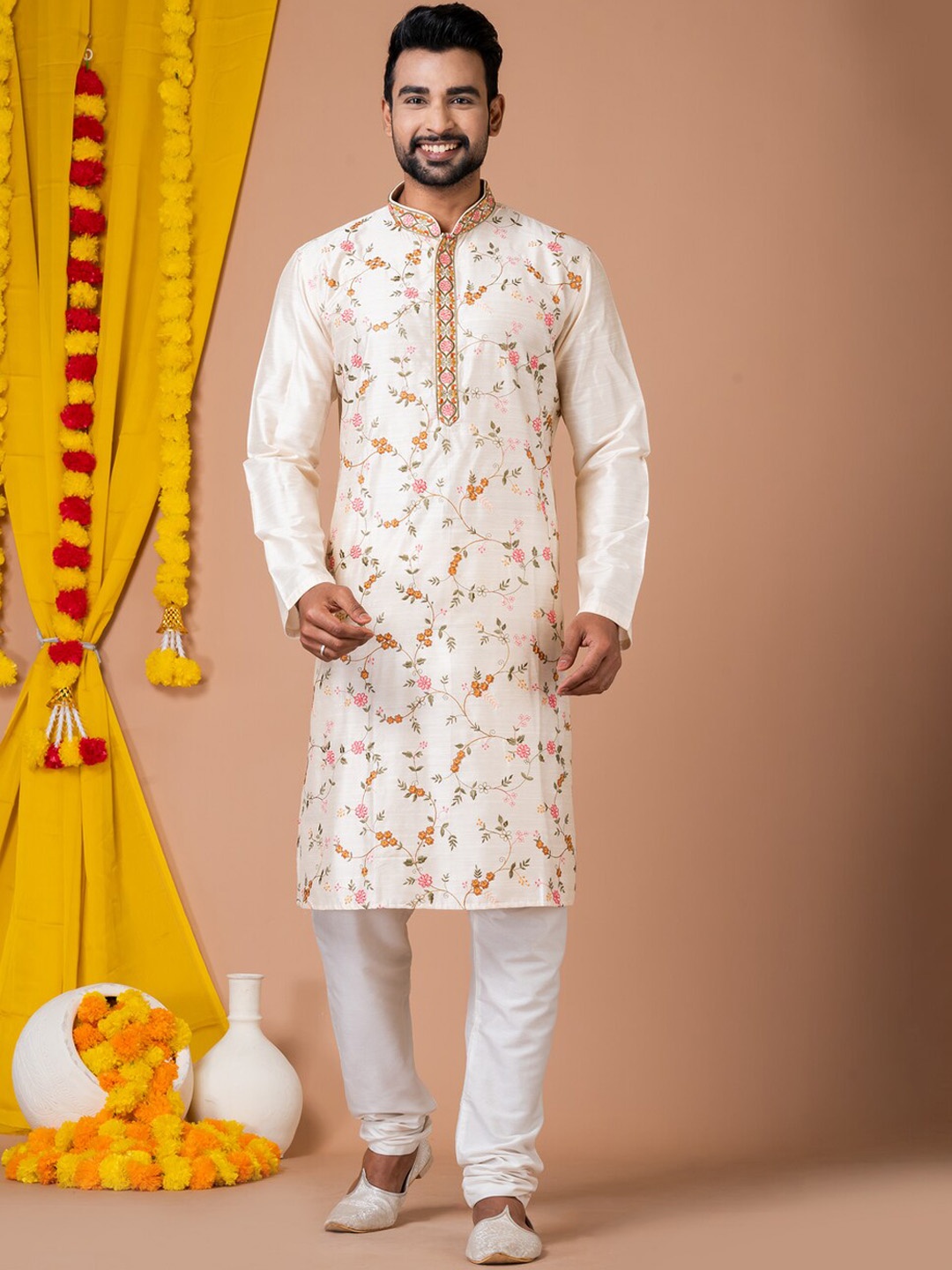 HU - Handcrafted Uniquely Floral Embroidered Mandarin Collar Cotton Silk Straight Kurta, Cream
HU - Handcrafted Uniquely Floral Embroidered Mandarin Collar Cotton Silk Straight Kurta, Cream