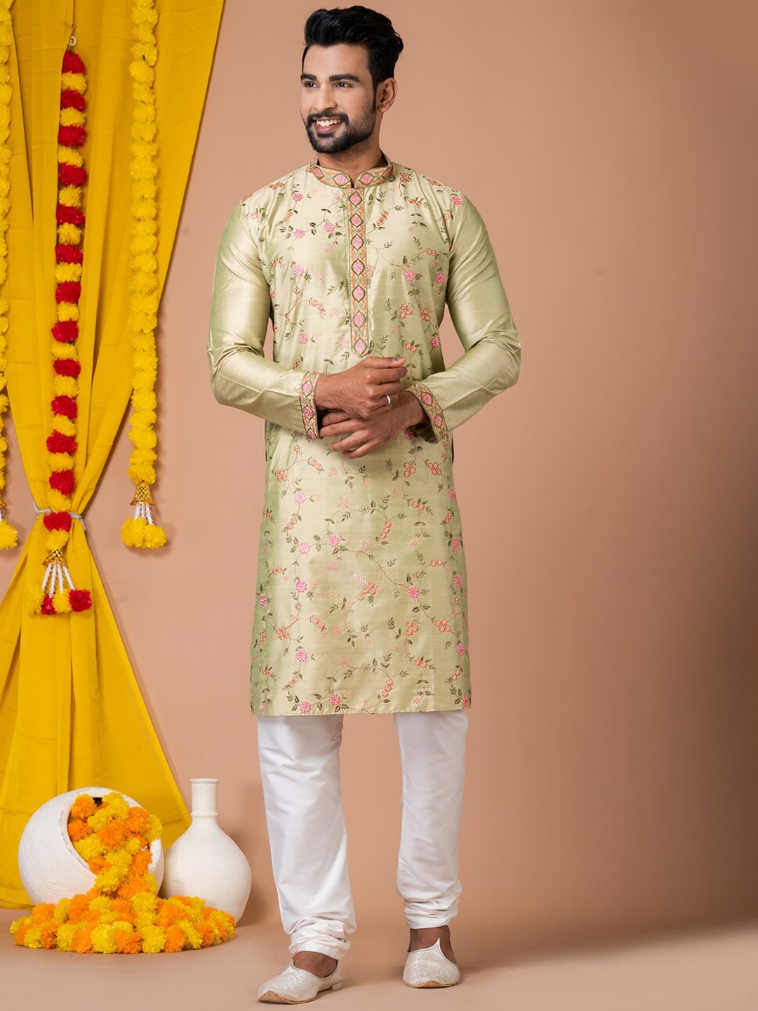 HU - Handcrafted Uniquely Floral Embroidered Mandarin Collar Cotton Silk Straight Kurta, Green
HU - Handcrafted Uniquely Floral Embroidered Mandarin Collar Cotton Silk Straight Kurta, Green