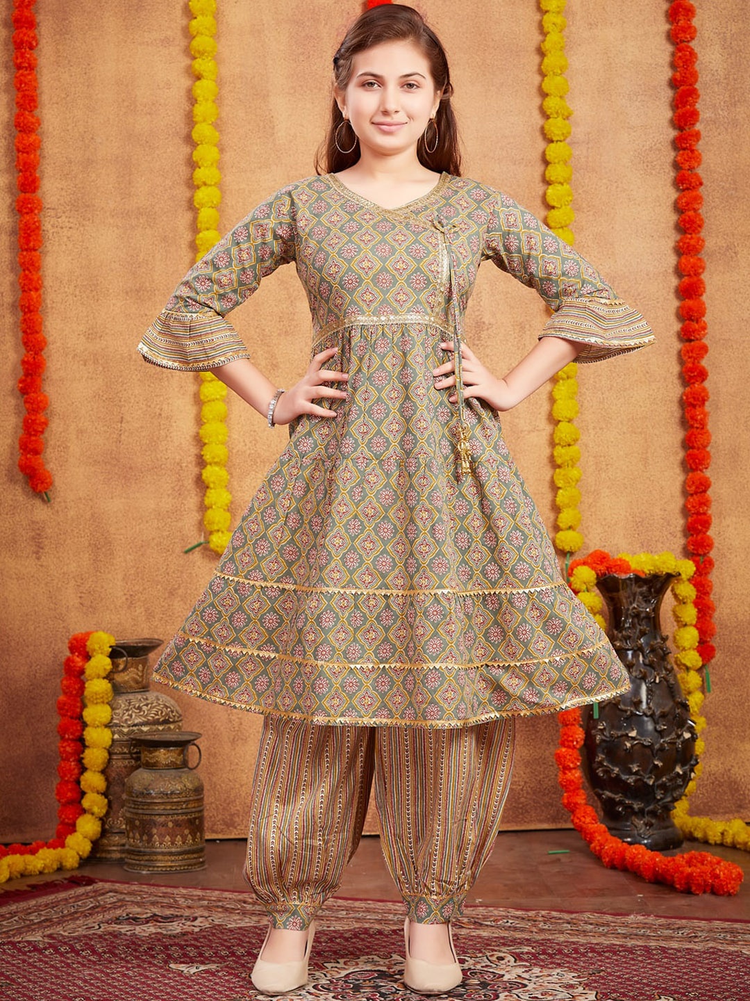 BAESD Girls Ethnic Motifs Printed Angrakha Gotta Patti Pure Cotton Kurta With Patiala, Grey
BAESD Girls Ethnic Motifs Printed Angrakha Gotta Patti Pure Cotton Kurta With Patiala, Grey
